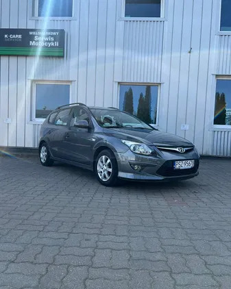 hyundai wąchock Hyundai I30 cena 18900 przebieg: 162472, rok produkcji 2010 z Wąchock